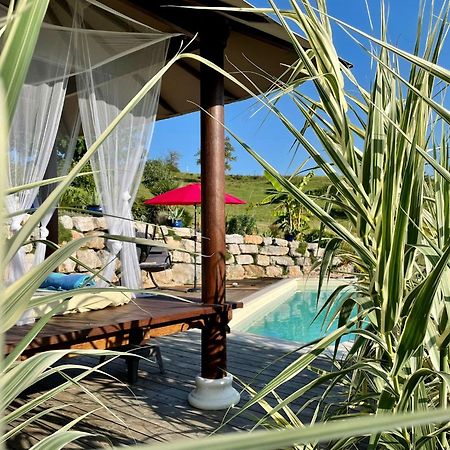 Un Parfum De Thailande, Ressourcement Et Massages Curemonte ภายนอก รูปภาพ